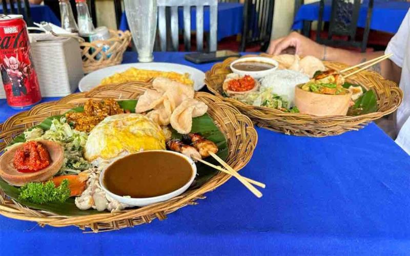 10 Hidden Gems Best Indonesian Restaurants to Satisfy Your Craving