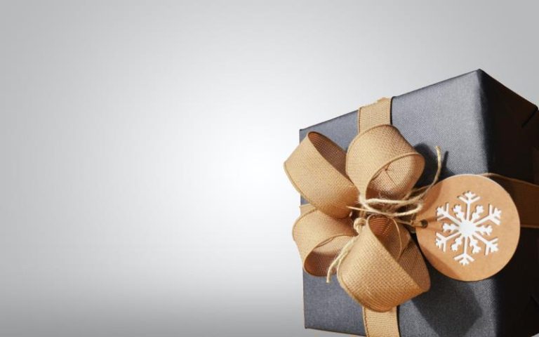 Holiday Giveaways to Show Gratitude to Your Valued Clients and Partners