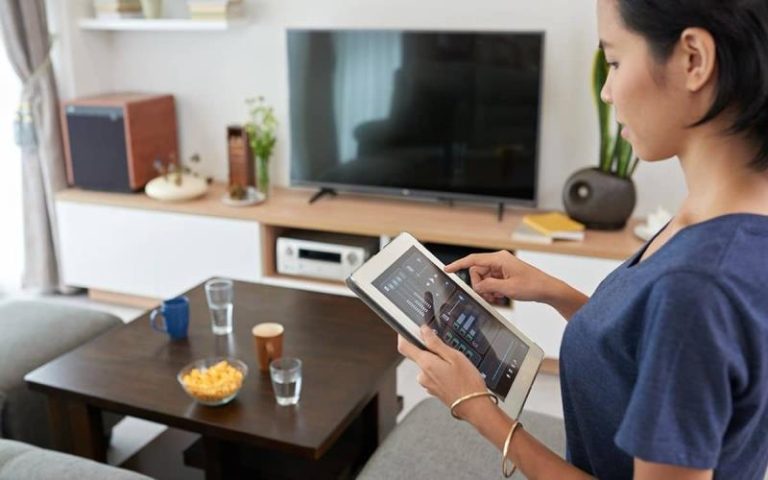 How Modern Technology Enhances Home Accessibility