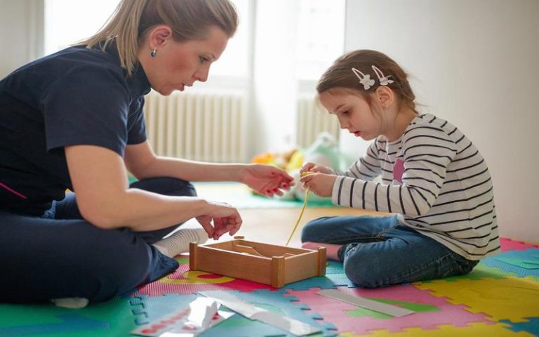 How Childcare Centres Support Parents' Wellbeing and Daily Life
