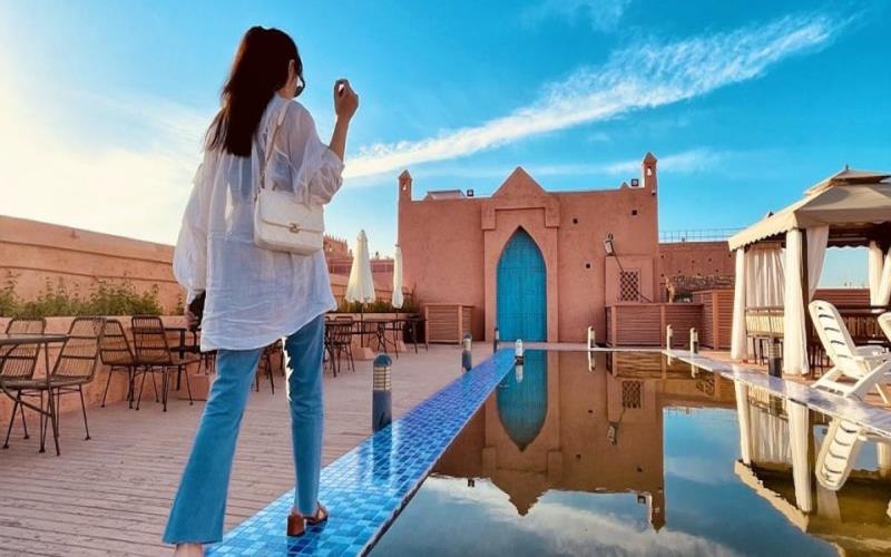 Morocco Group Tours The Pros and Cons