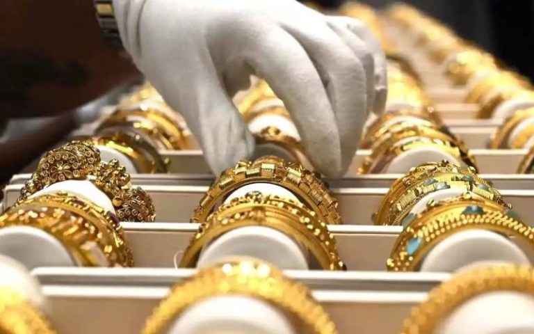 How Global Factors Are Shaping Gold Rates in Delhi and Chennai Today