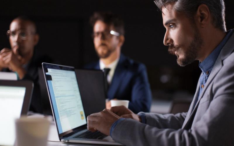Services Software