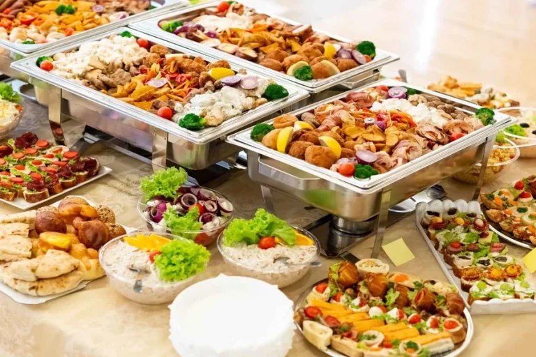 Top Benefits Of Choosing Local Catering For Your Special Occasion